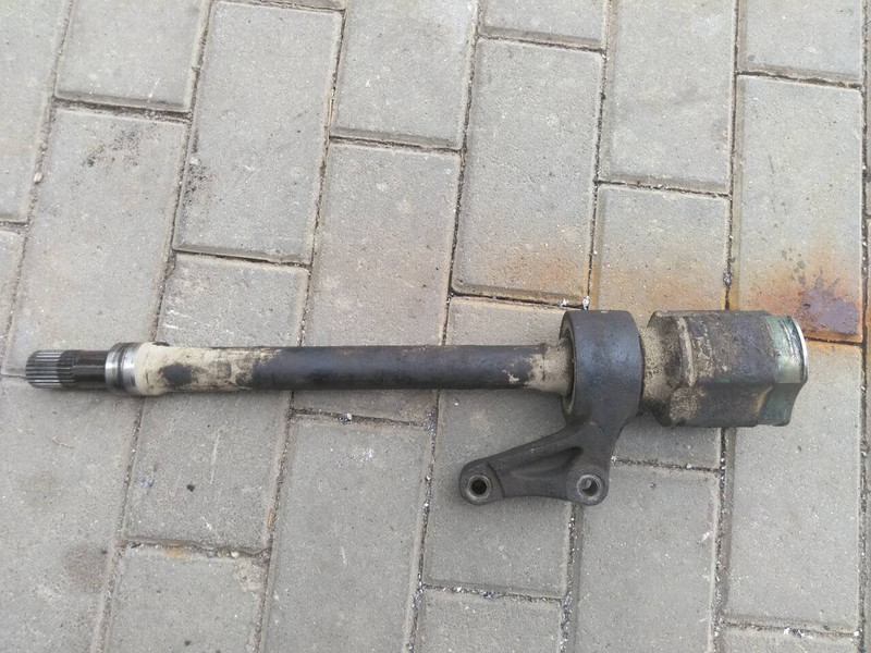 Левая передняя полуось с подвесным на полный привод Mitsubishi Galant 6  1989 2.0 Бензин Киев