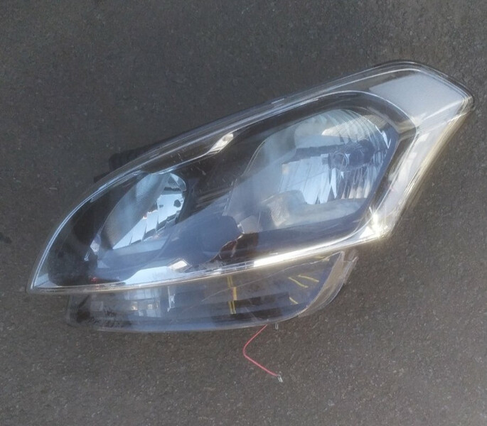 Фара передняя левая, туманка левая Kia Soul  2012 хэтчбек 1.6 Бензин Харьков