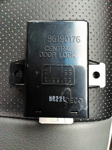 Реле центрального замка з роз'ємом Chevrolet Lacetti  2005 1.6 Бензин 