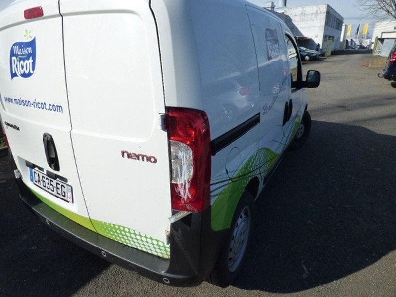 Задня ліва фара Citroen Nemo 2012 г.  1.3 л дизель Луцк