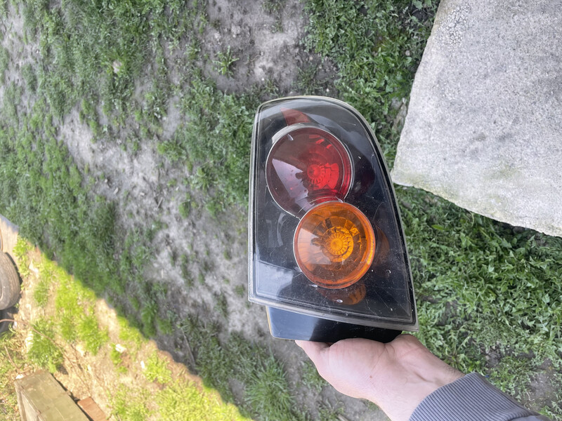 Фонарь задний Mazda 3 BK 2005 г.  16.0 л бензин Винница