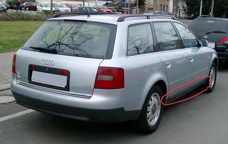 Нижние накладки (молдинги) дверей, комплект (4шт) Audi A6 C5  2000 универсал 1.8 Бензин Чернигов