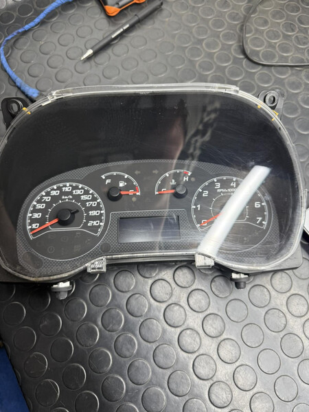 Щиток приборов Fiat Fiorino  2019 1.4 Бензин Ровно