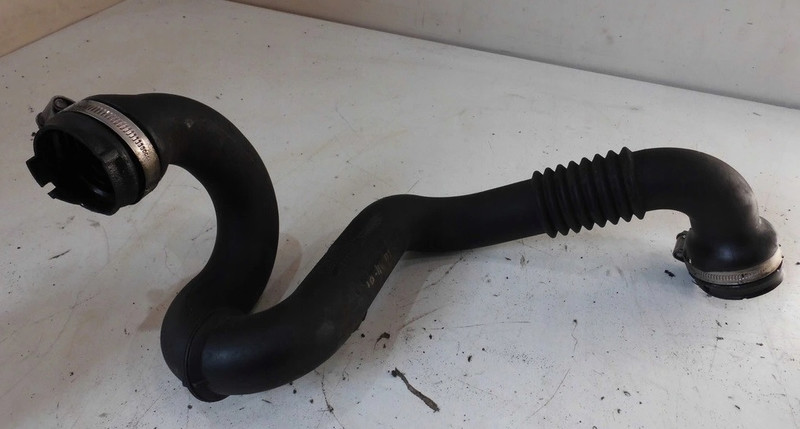 Патрубок интеркулера Renault Espace 4 универсал 2010 г.  2.0 л дизель Одесса