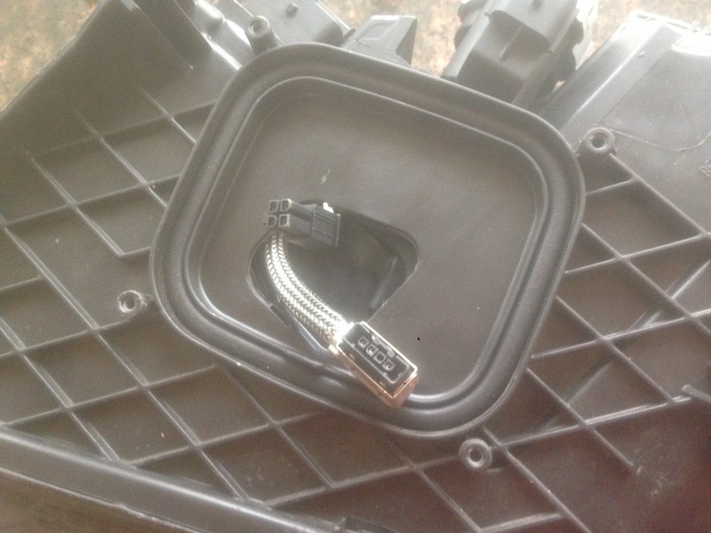 Блок розпалювання розряду фари ксенон Renault Megane 3  2013 універсал 1.5 Дизель Луцьк