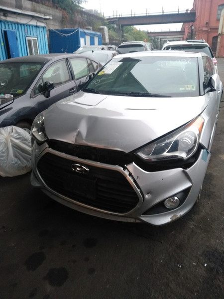 Капот Hyundai Veloster хэтчбек 2013 г.  1.6 л бензин Черноморск