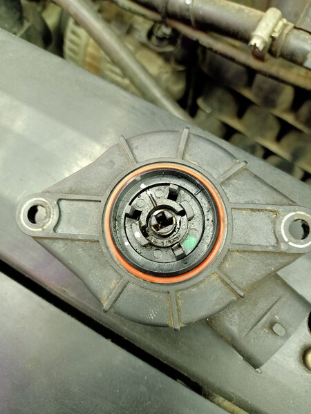 Датчик селектора АКПП MN902962   Mitsubishi Colt