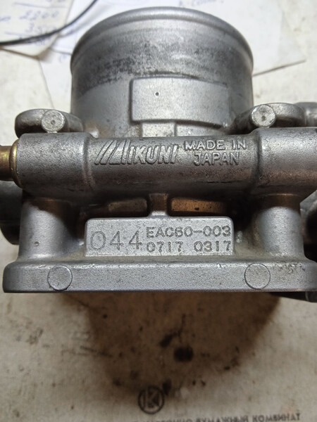 Дроссельная заслонка Mitsubishi Carisma  2001 хэтчбек 1.8 Бензин Васильков