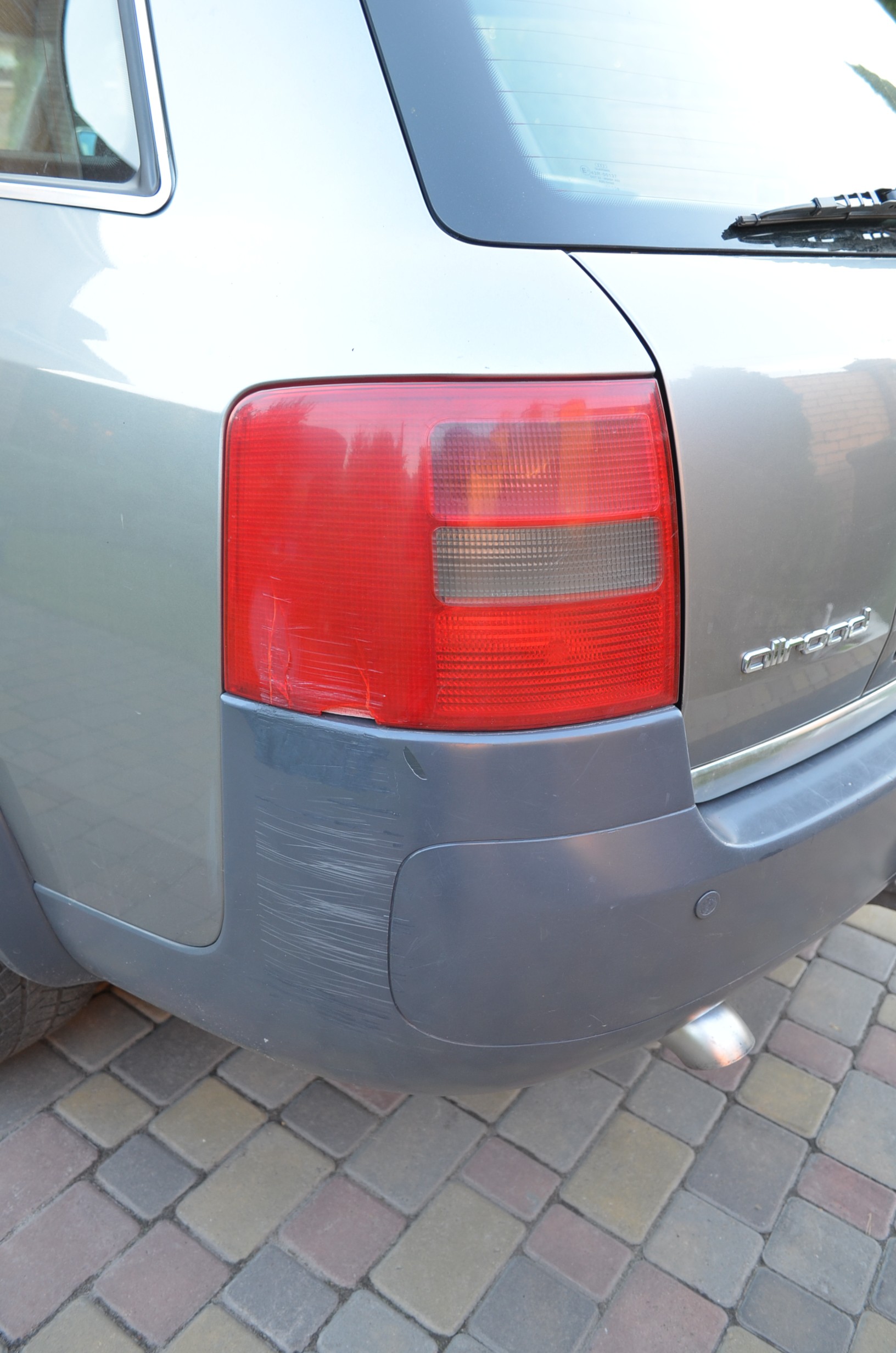 Задний левий  фонарь Audi A6 allroad quattro tdi 2001 2.5 Дизель Черкассы