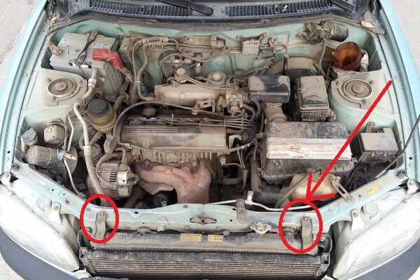 Петли радиатора Toyota RAV4  1996 20.0 Бензин 
