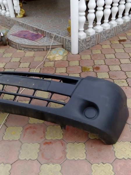 Бампер передний 25536   Renault Master