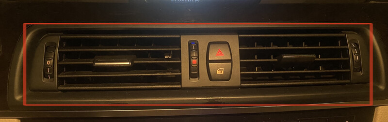 Дефлектор воздухозаборника BMW 5 Series 2012 г.  3.0 л бензин Киев