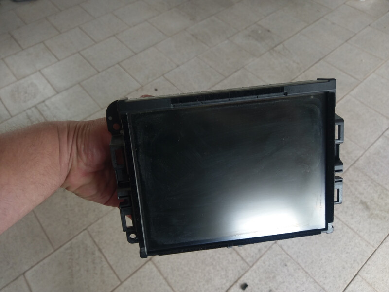 Головной экран Jeep Cherokee Trailhawk 2015 3.2 Бензин Киев