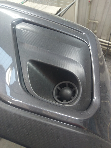 Накладка переднього бампера Subaru Forester  2020 2.5 Бензин 