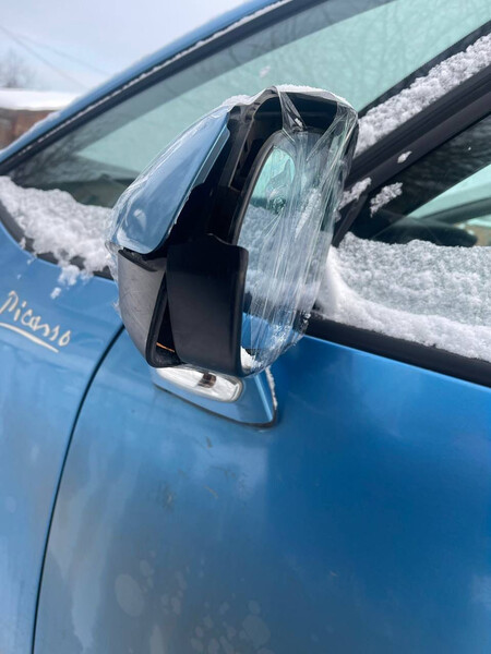 Дзеркало ліве (потрібно в кольор) Citroen C4 Picasso  2007 универсал 1.6 Дизель Луцк