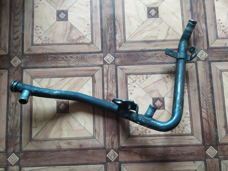 Трубка охлаждения Opel Zafira B  2009 универсал 1.7 Дизель 