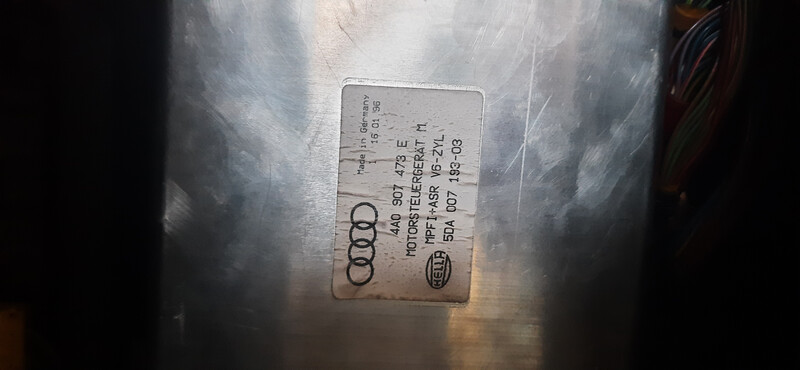 ЭБУ Audi A6 C4  1996 Миргород