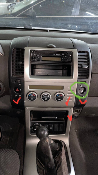 Панель управління Nissan Pathfinder R51  2005 2.5 Дизель 