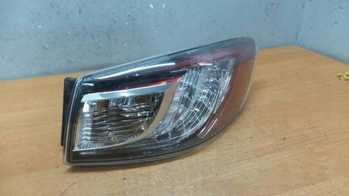 Задний справа внешний фонарь на крыле Mazda 3 BL  2010 2.5 Бензин Одесса