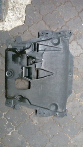 Защита двигателя Volvo XC60  2013 универсал 3.0 Бензин Луцк