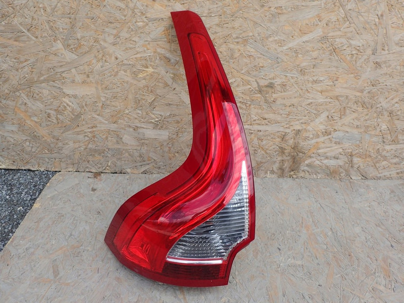 Фонарь задний левый Volvo XC60  2014 2.4 Дизель Харьков