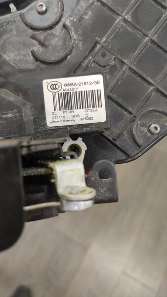 Замок двери Land Rover Range Rover Evoque 2016 г.  2.0 л дизель Киев