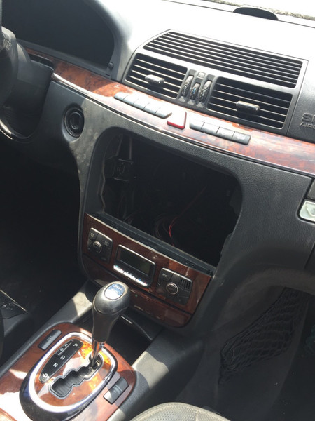 Дисплей Mercedes S-Class 2004 г.  5.0 л бензин Черкассы