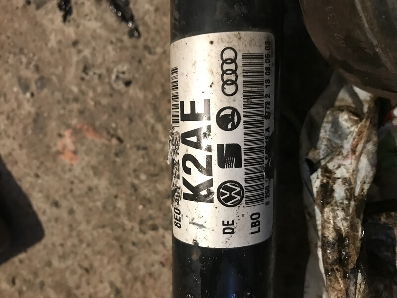 Приводной вал Audi A4 B6 2003 г.  Полтава