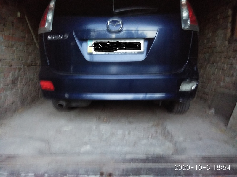 Катафоты заднего бампера Mazda 5  2008 универсал 2.0 Бензин Волочиск