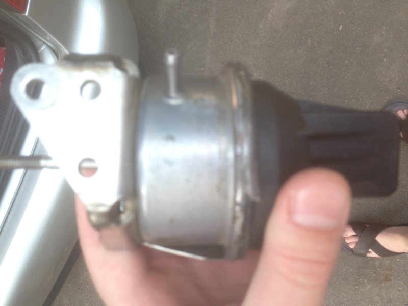 Датчик активации турбины Volkswagen Passat В6 2008 р.  2.0 л дизель Черкаси