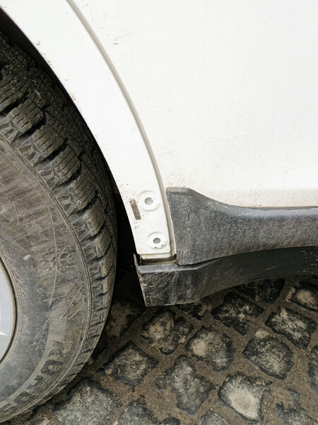 Декоративна накладка Subaru Outback универсал 2017 г.  2.5 л бензин Ровно