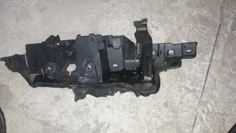 Крышка форсунки Renault Kangoo  2014 1.5 Дизель Полтава