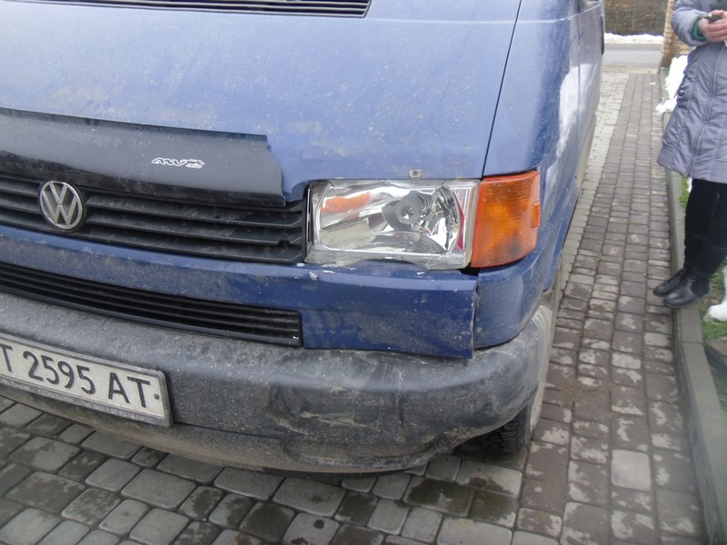 Фара передняя левая с коректором Volkswagen LT  2001 2.5 Дизель 