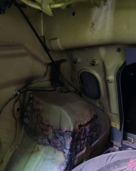 Задний левый стакан Chevrolet Aveo T200  2004 1.8 Бензин Киев