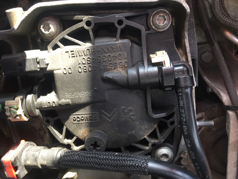 Крышка топливного фильтра с фішкой Ford Kuga 2  2013 2.0 Дизель 