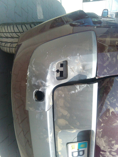 Накладка бампера заднего, левая сторона Renault Scenic 2  2004 хетчбек 1.5 Дизель 