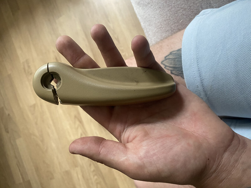 Ручка сидіння Chevrolet Captiva  2007 2.0 Дизель 