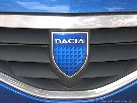 Эмблема передняя Dacia Logan  2007 1.4 Бензин Сумы