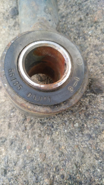 Сайлентблок передней тяги панара Nissan Patrol Y61  2006 3.0 Дизель 