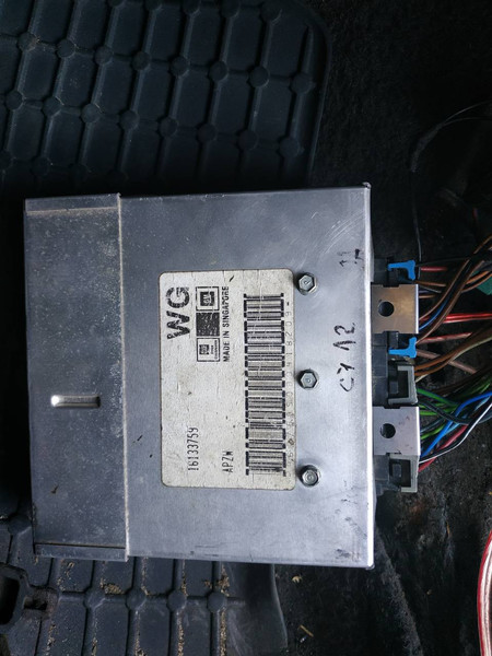 Бортовой компютер 16133759   Opel Vectra