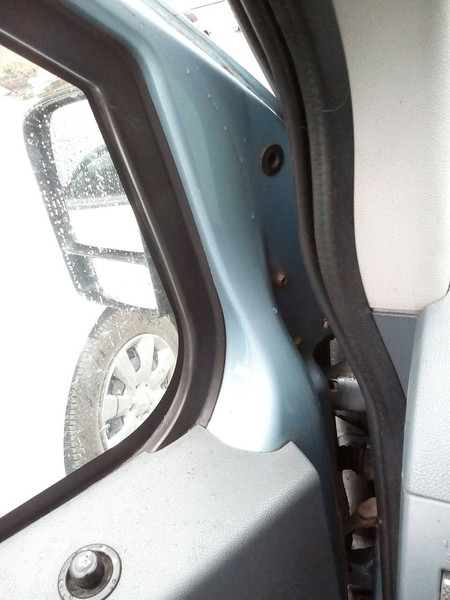 Капот Ford Tourneo Connect универсал 2007 г.  1.8 л дизель Луцк