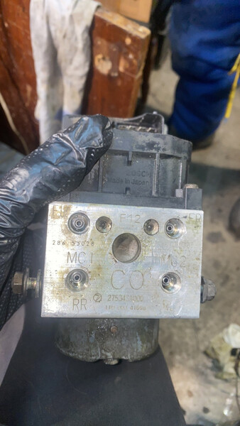 Блок ABS Subaru Forester SG  2003 2.0 Бензин 