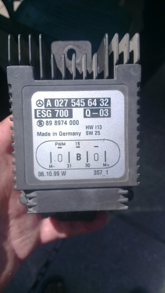 Блок управления вентиляторами A0275456432   Mercedes S-Class