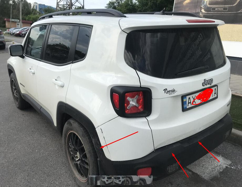 Задний бампер и молдинг левого заднего крыла Jeep Renegade  2015 2.0 Бензин Харьков