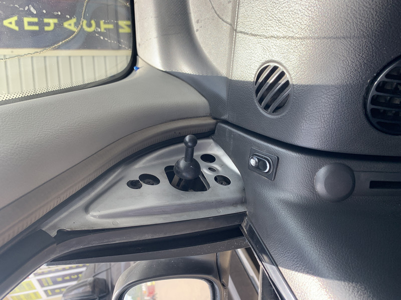 Накладка дзеркала Chevrolet Aveo  2005 1.5 Бензин 