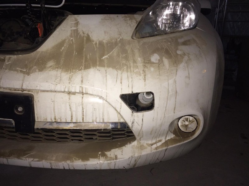 Бампер передний, правая заглушка птф Nissan Leaf  2014 хетчбек 1.0 Электро 