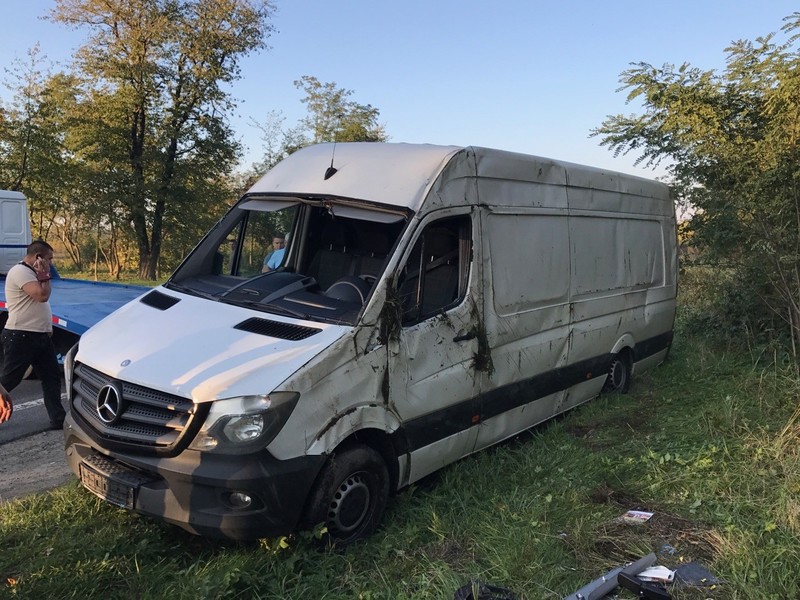 Боковина кузова Mercedes-Benz Sprinter  2014 2.2 Дизель Ужгород