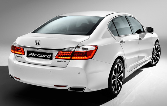 Насадка на глушитель Honda Accord 9  2015 2.4 Бензин Хмельницкий