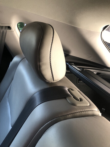 Задний подголовник Lexus RX  2013 универсал 3.5 Бензин Днепр