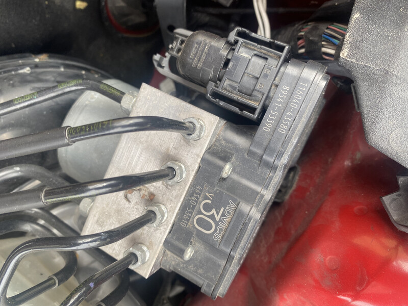 Помпа abs Lexus IS 2016 г.  2.0 л бензин Одесса